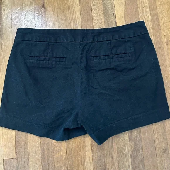 *last chance* Banana Republic | Women’s black shorts - Picture 6 of 16